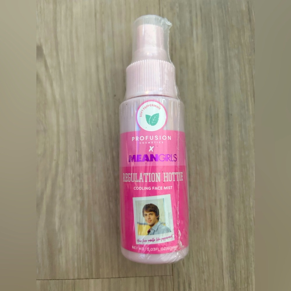 NWT Profusion Cosmetics Mean Girls Cooling Face Mist in Soft Peppermint 2.03 oz